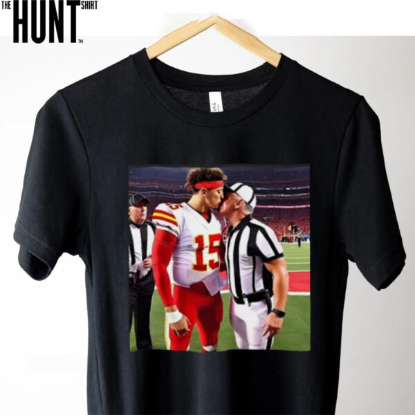 Patrick Mahomes Kissing NFL Referee Shirt